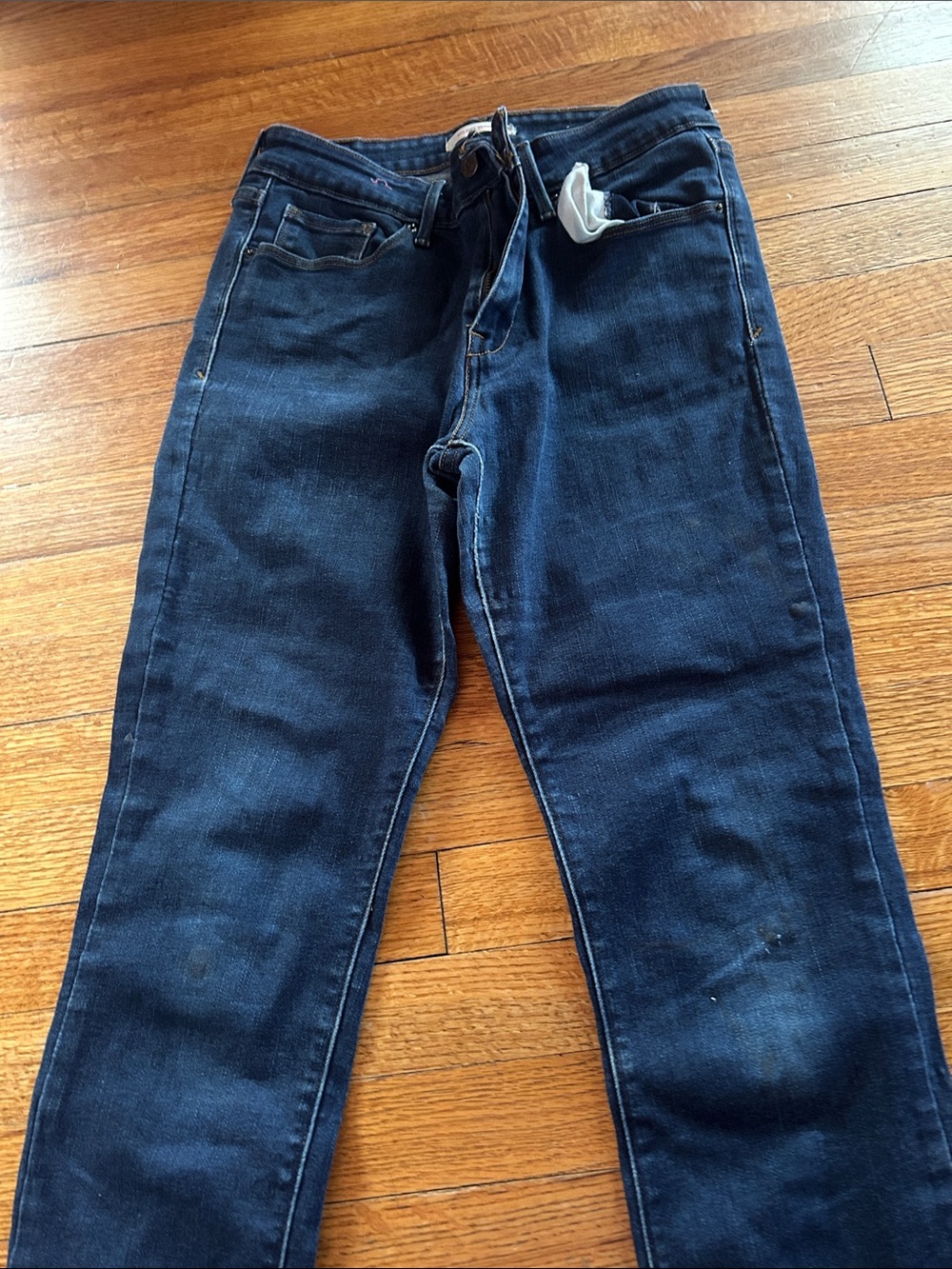 Levi's Woman’s Slim Straight Jeans - Dark Indigo & Light Blue Wash - Picture 5 of 5
